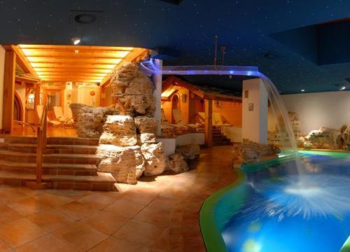 Eco Wellness Hotel Notre Maison Cogne Exterior photo
